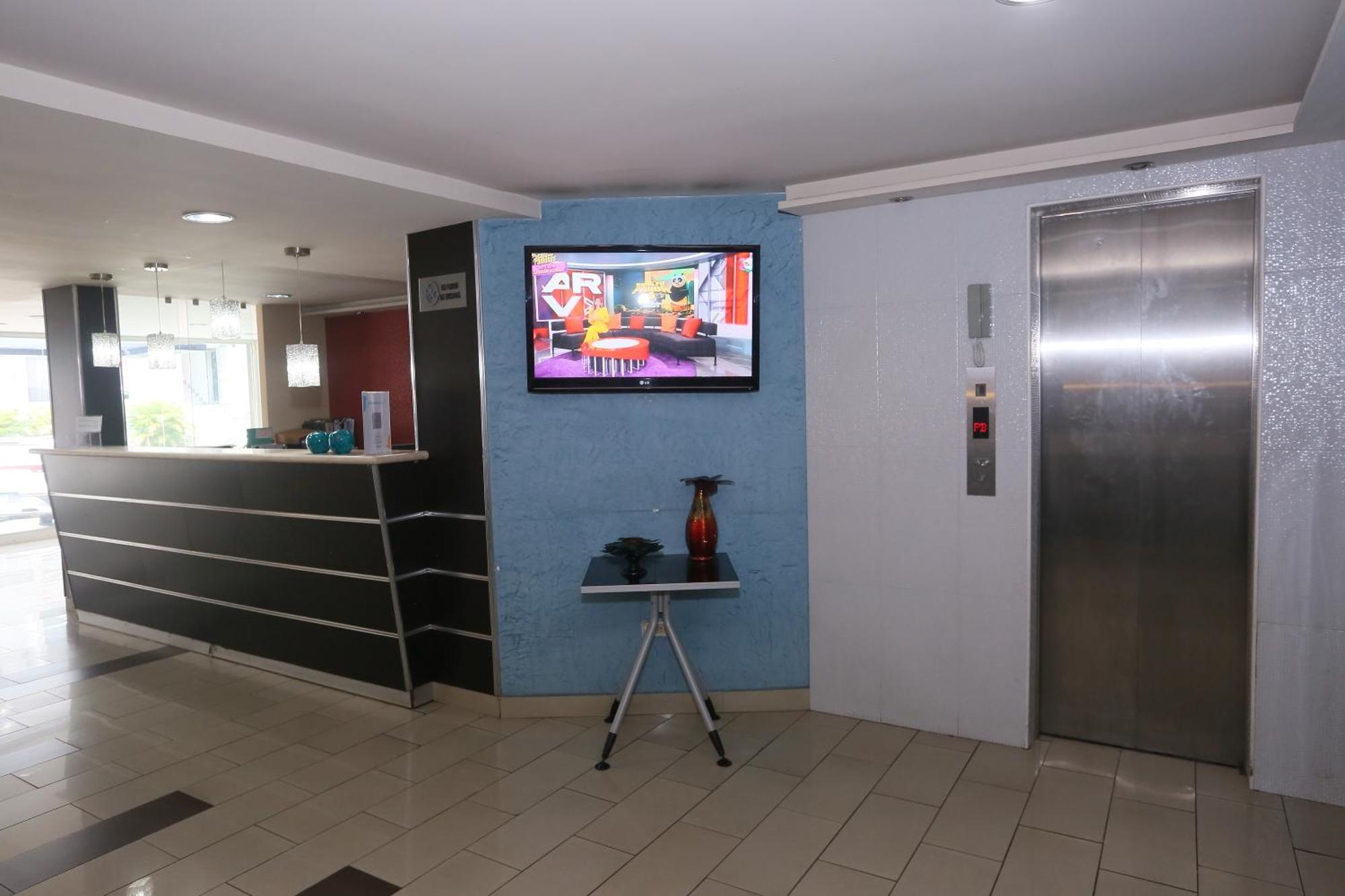 Hotel Metro 3*